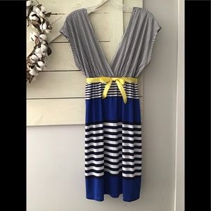 J. Valdi Blue & White Stripe Dress Lg